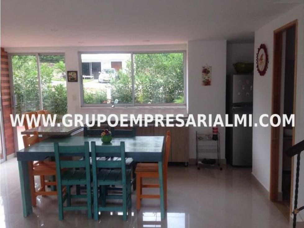 CASA EN VENTA - SECTOR OTRABANDA, SOPETRAN COD: 28027 - 1