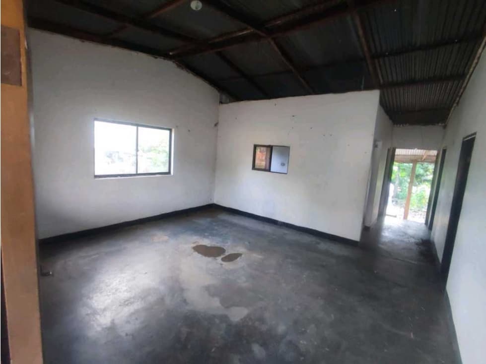 Casa en venta via a Planeta rica - 1