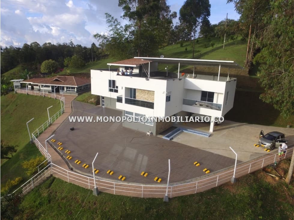 CASA FINCA AMOBLADA EN ARRIENDO - SECTOR GUATAPE COD: 23428 - 1