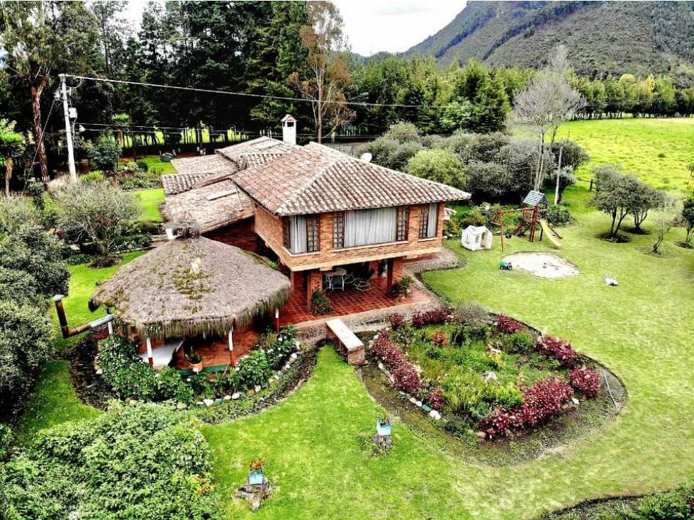 Casa finca a 2 Kms de Tabio, vereda Lourdes muy cerca a Bogotá - 1