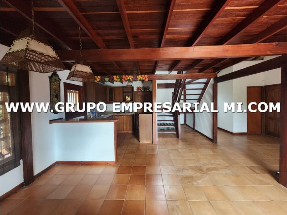 CASA FINCA EN VENTA - SECTOR SAN PEDRO DE LOS MILAGROS COD: 27087 - 1