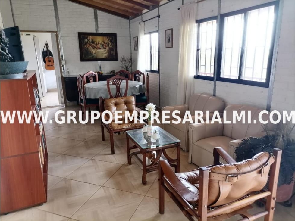 CASA FINCA EN VENTA - SECTOR YOLOMBAL, GUARNE ANTIOQUIA COD: 27336 - 1