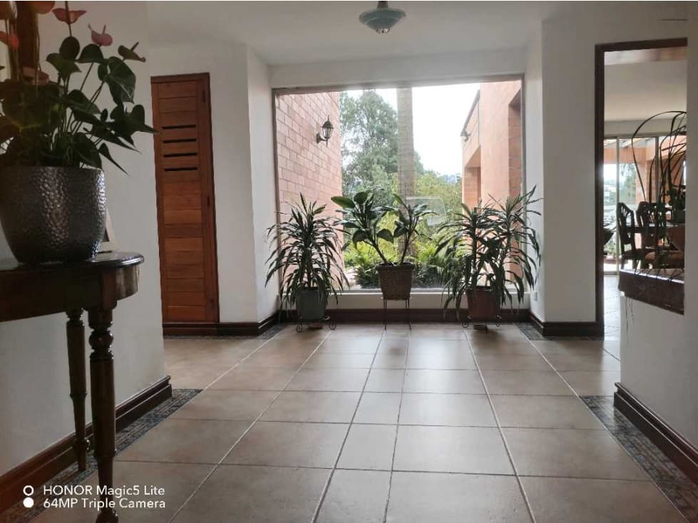 Venta de Casa Loma del Escobero - 1