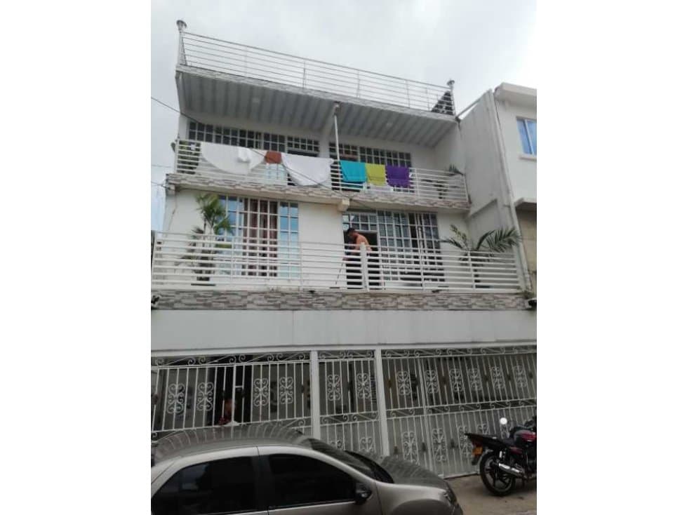 Casa multifamiliar en villa Colombia - 1