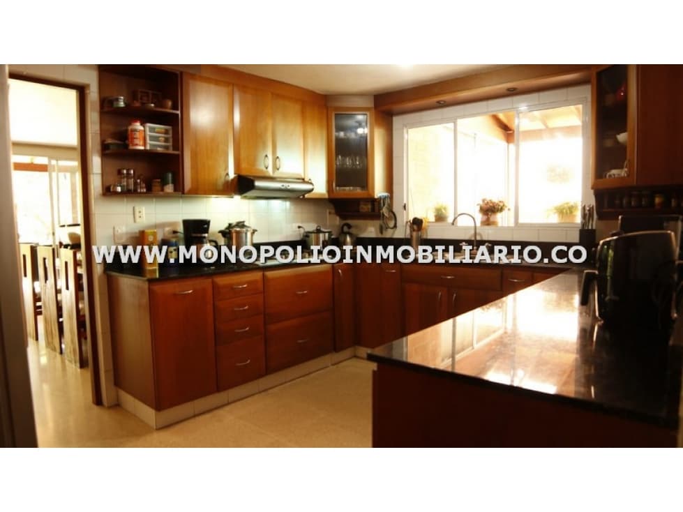 CASA UNIFAMILIAR EN VENTA - SECTOR SURAMERICA, LA ESTRELLA COD: 22641 - 1