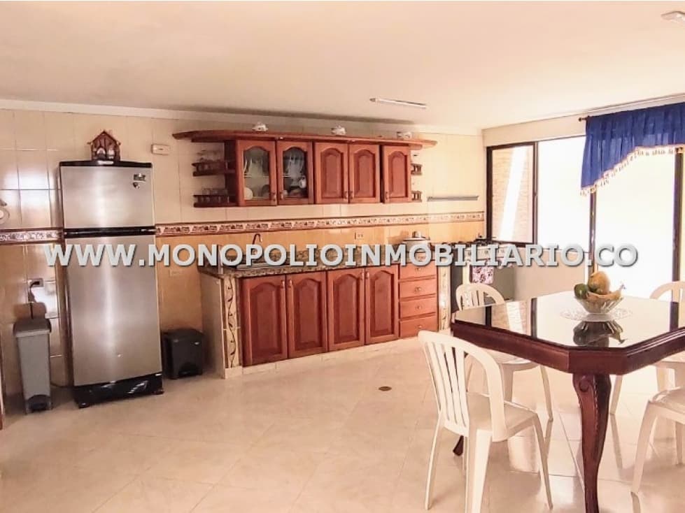 CASA UNIFAMILIAR EN VENTA - SECTOR CAMILO C, AMAGA COD: 23716 - 1