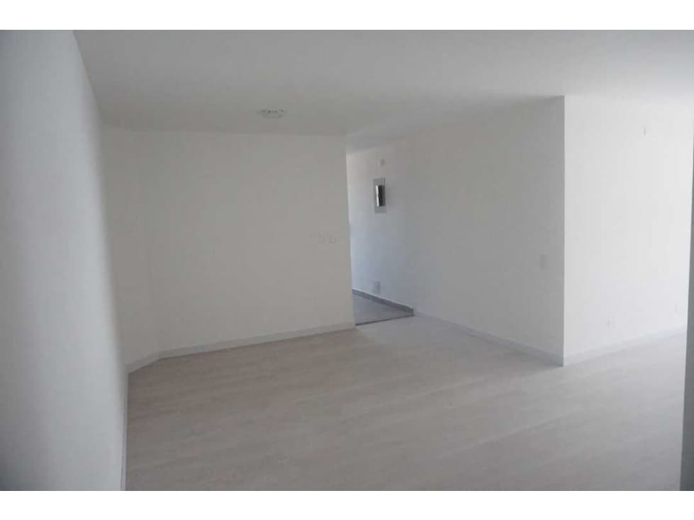 CHICO NORTE, ARRIENDO, OFICINA, 319 m2, OBRA BLANCA - 1