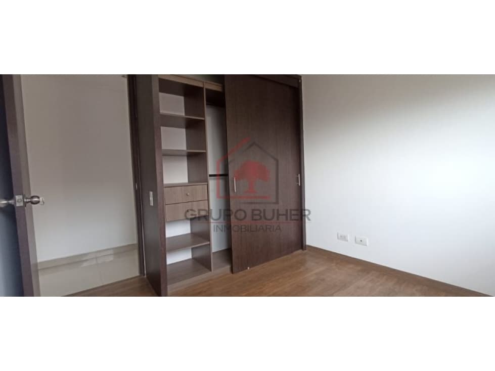 COD: 3718 -- Apartamento En Arriendo - Vegas De San José, Sabaneta - 1