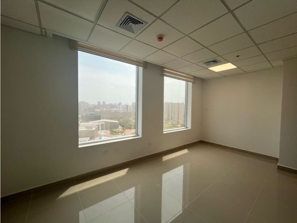 Colsultorio Premium en alquiler cerca a la Clinica Portoazul - 1