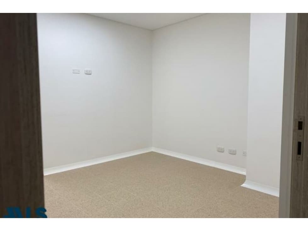 Consultorio en venta en Alcalá, Envigado - 1