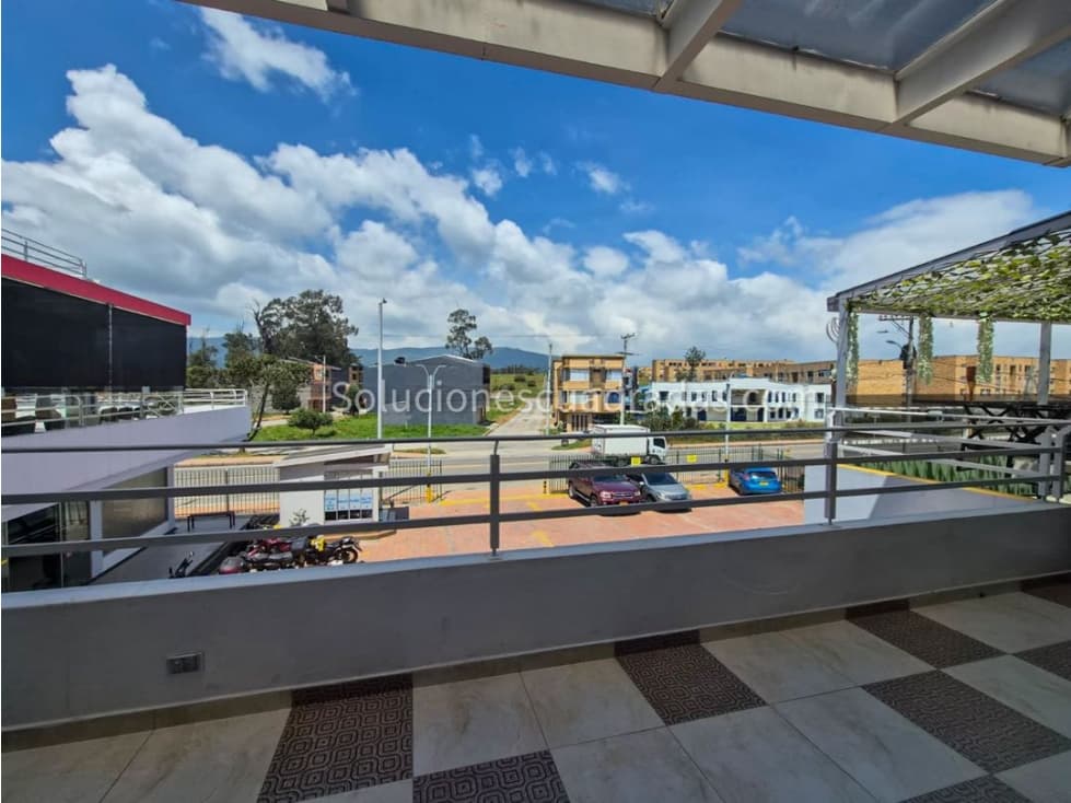 Arriendo Local / Oficina en Sopó - 1