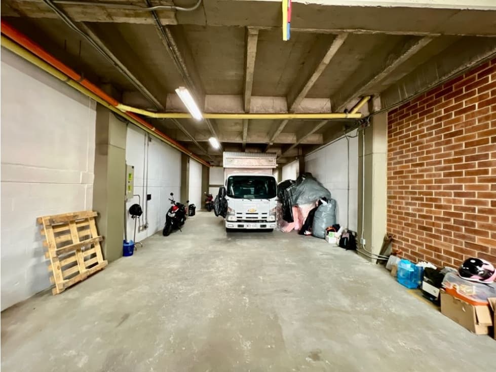 EDIFICIO / BODEGA EN VENTA. ENVIGADO, BARRIO SAN JOSE - 1