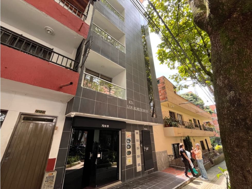 EDIFICIO EN VENTA EN SABANETA RENTANDO POR AIRBNB - 1