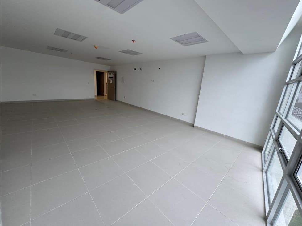 EN RENTA CONSULTORIO AVENIDA 30 DE AGOSTO PEREIRA - 1