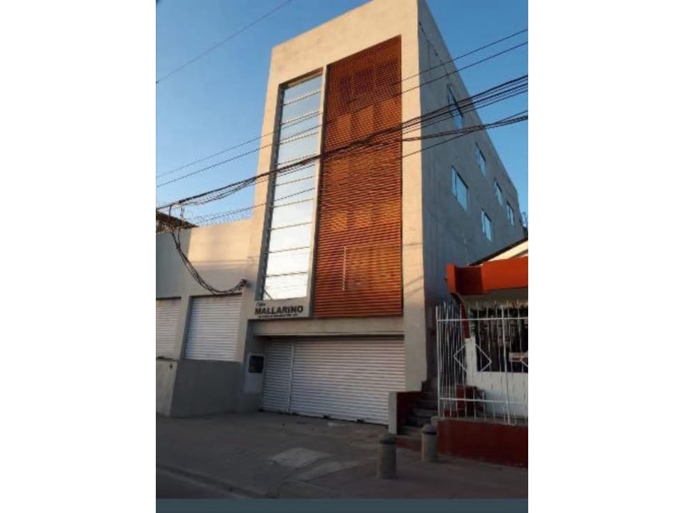 EN VENTA EN CARTAGENA EDIFICIO CON VOCACION COMERCIAL - 1