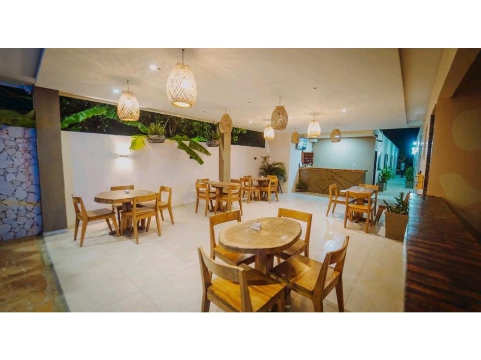 EN VENTA HOTEL EN COVEÑAS - 1