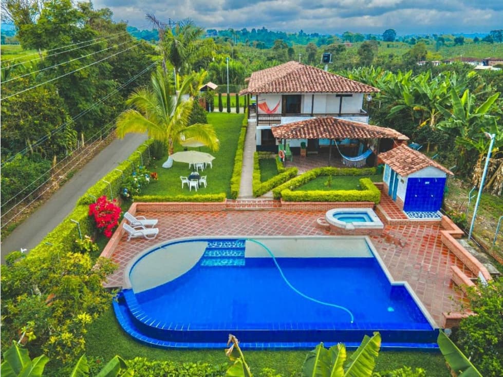 En venta Hotel Filandia Quindio - 1