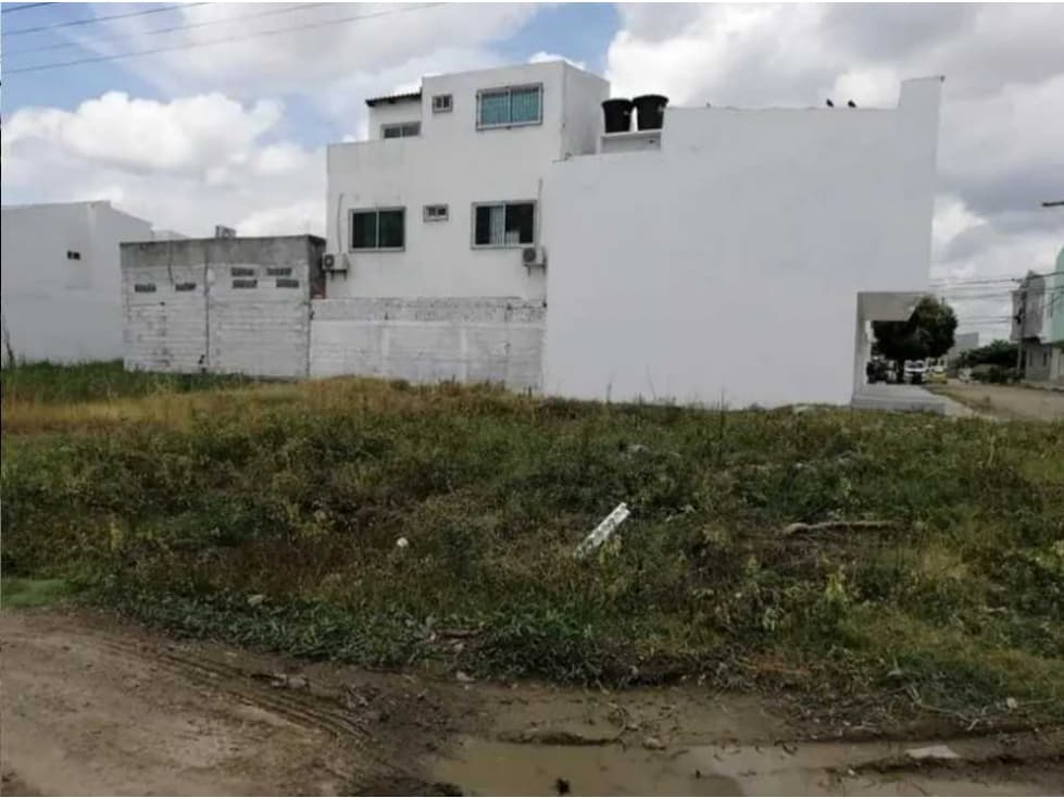 En venta lote medianero Barrio Santa Bárbara - 1