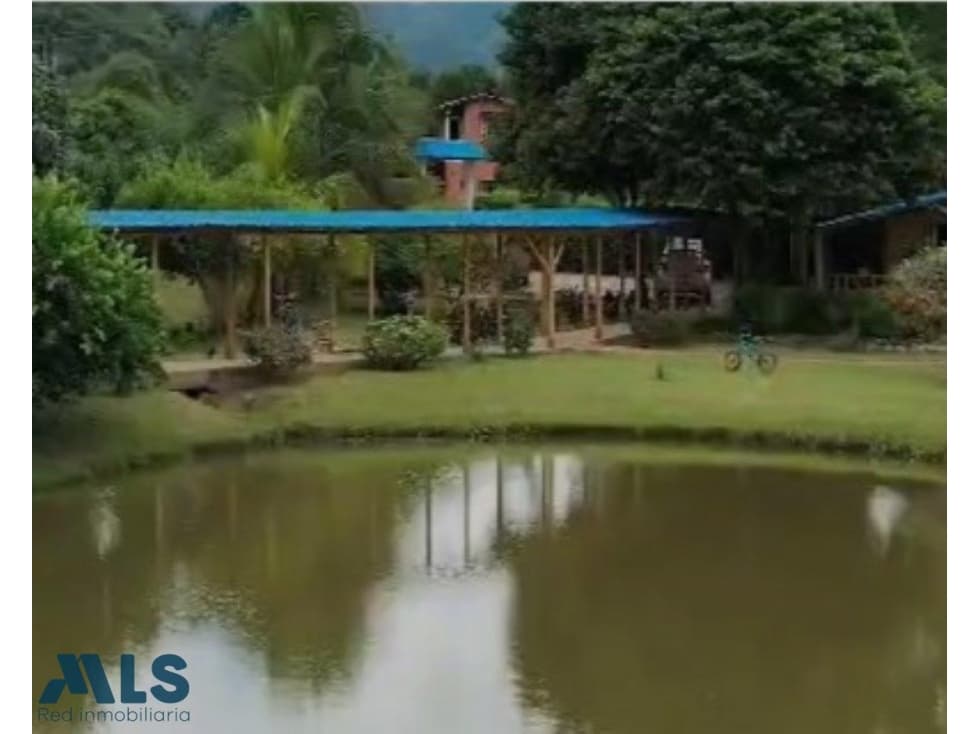 Espectacular inmueble rural para vivir o invertir,...(MLS#247526) - 1