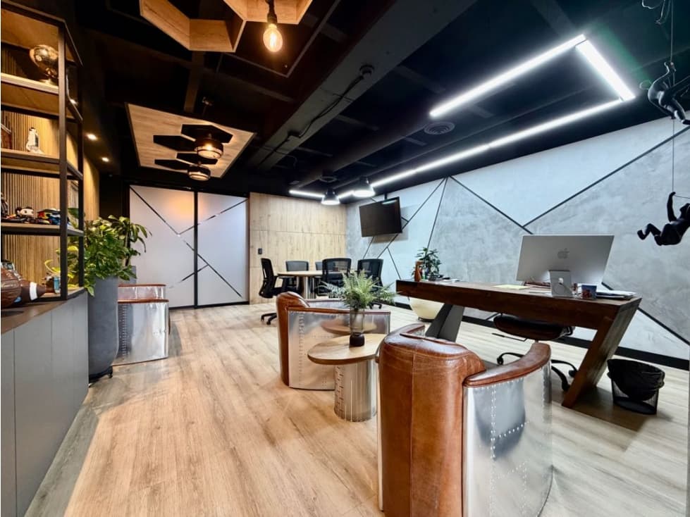 ESPECTACULAR OFICINA EN LA CENTRAL MAYORISTA - 1