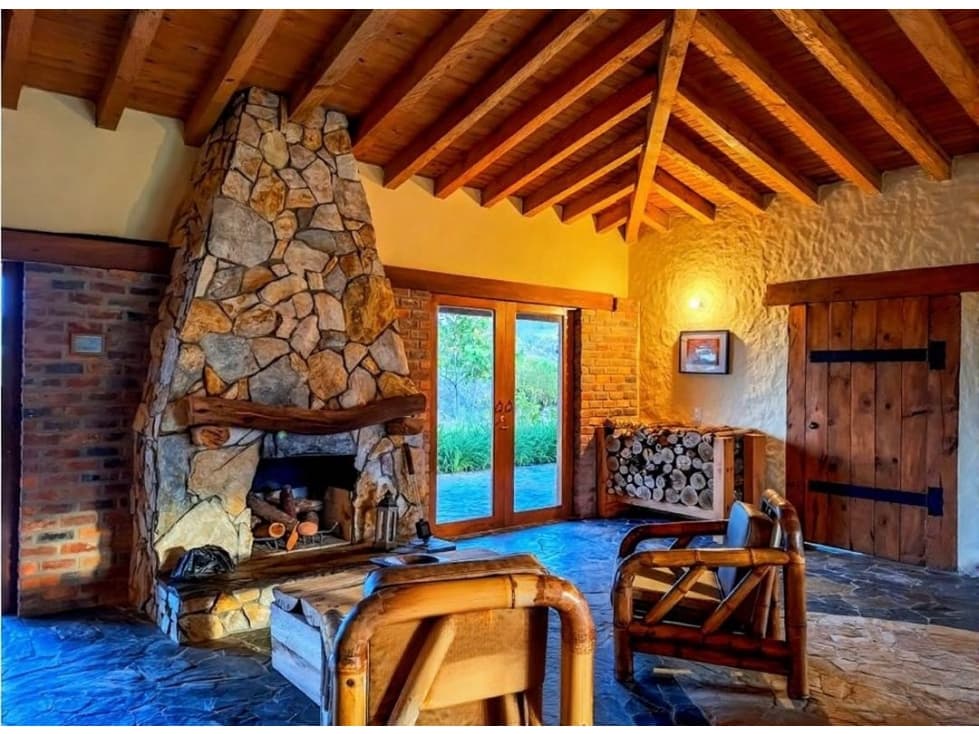 FINCA DE LUJO EN MARINILLA CASA PRINCIPAL Y CASA DE MAYORDOMOS - 1