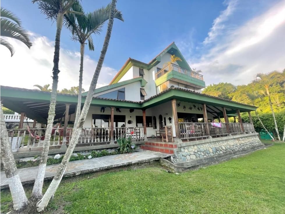 Finca de lujo en venta en Calima - Darien - 1