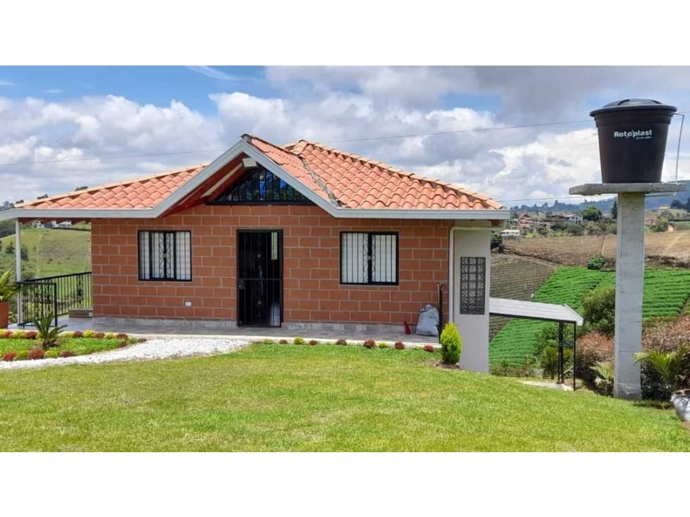 Finca en El Santuario - 1