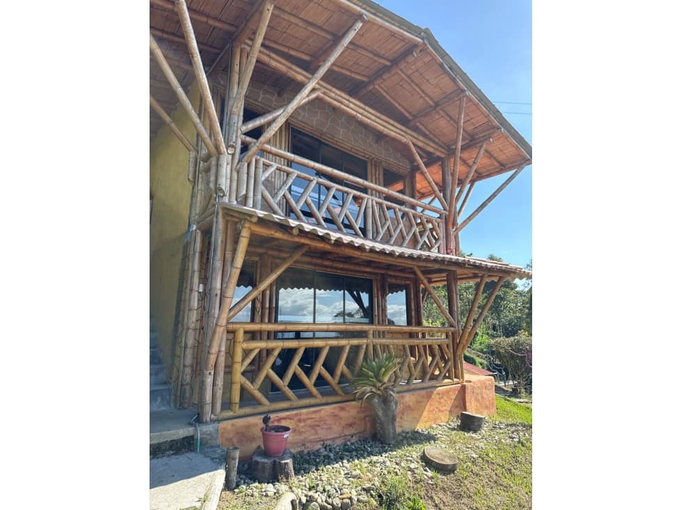 FINCA PEQUEÑA ALTAMENTE PRODUCTIVA CON CULTIVOS, TURISMO EN FILANDIA - 1