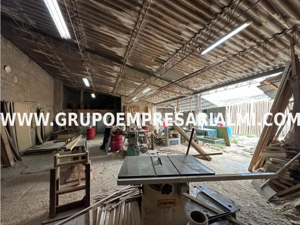 GRANDIOSA BODEGA EN ARRIENDO - SECTOR ITAGUI COD: 29004 - 1