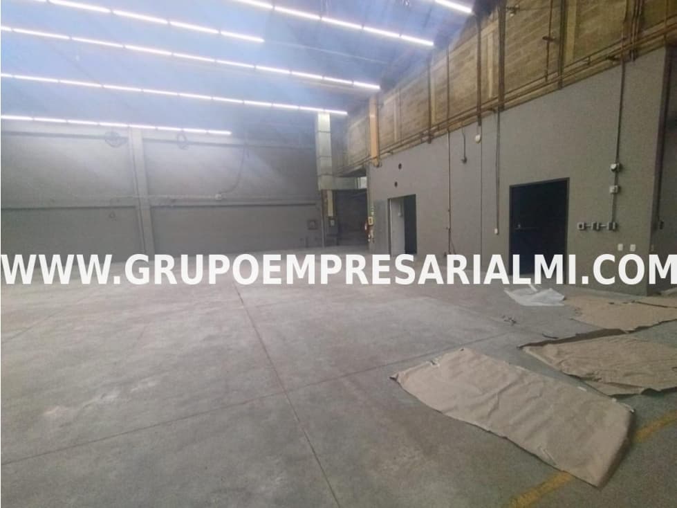 HERMOSA BODEGA EN ARRIENDO - SECTOR PLAYAS DE MARÍA COD: 30448 - 1