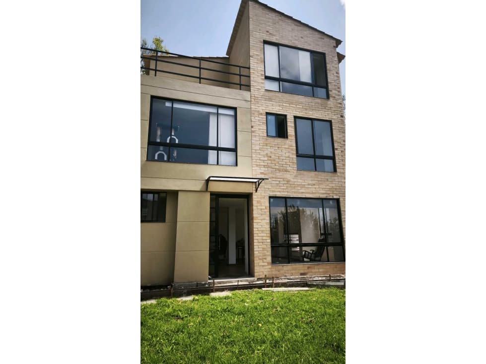 Hermosa casa Campestre en Venta Cota - 1