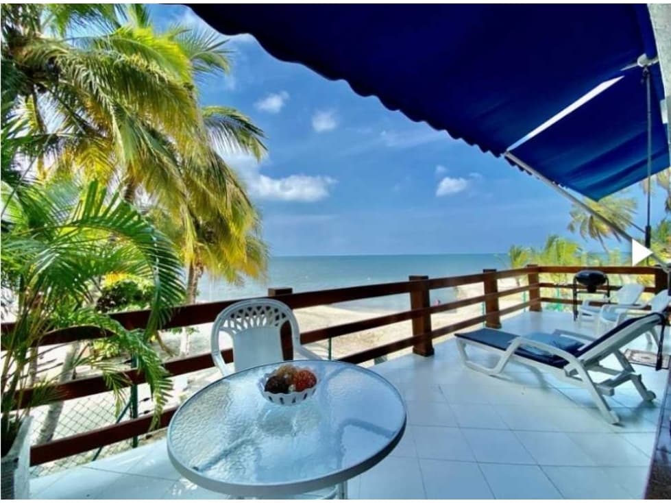 Hermosa casa de playa frente al mar en conjunto cerrado, don jaca - 1