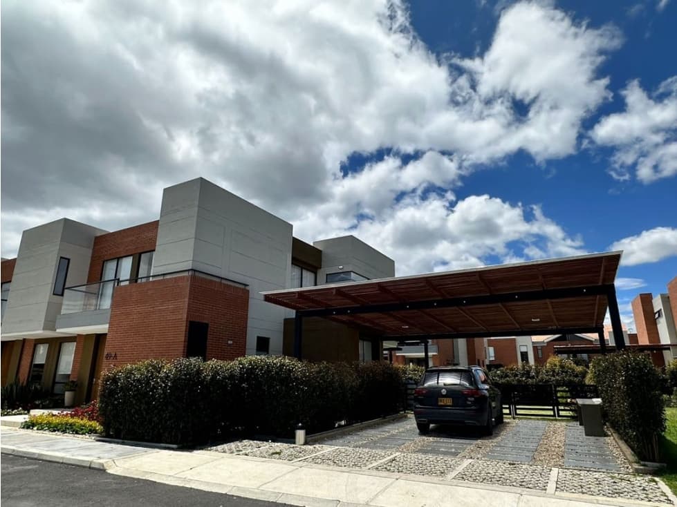 Hermosa casa en Cajicá para renta - 1