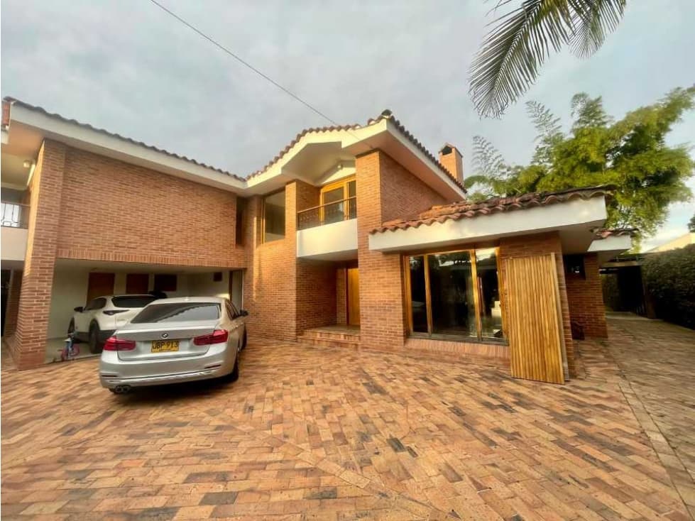 HERMOSA CASA EN RIONEGRO - 1