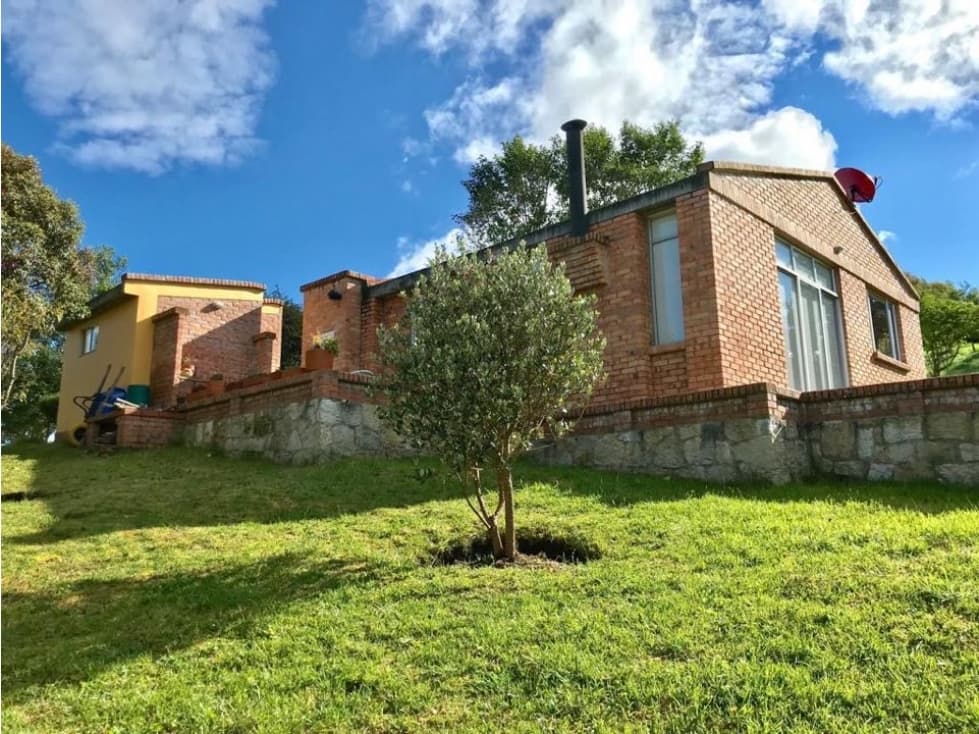 Hermosa casita campestre - 1