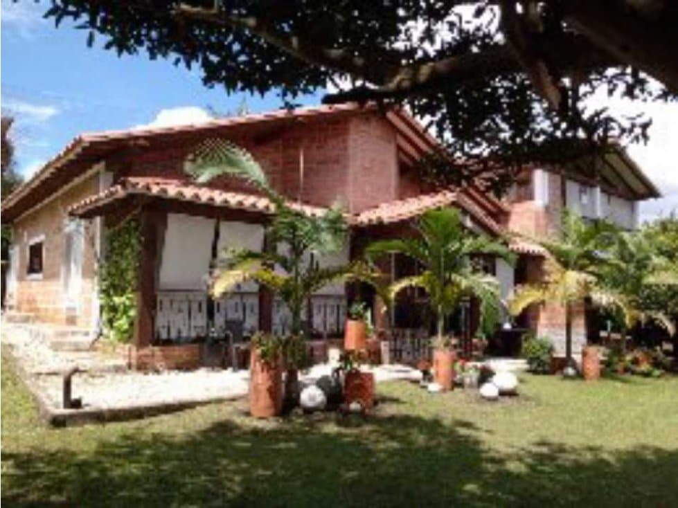 HERMOSA FINCA EN VENTA SECTOR LA PLAYA - BATALLON RIONEGRO ANTIOQUIA - 1