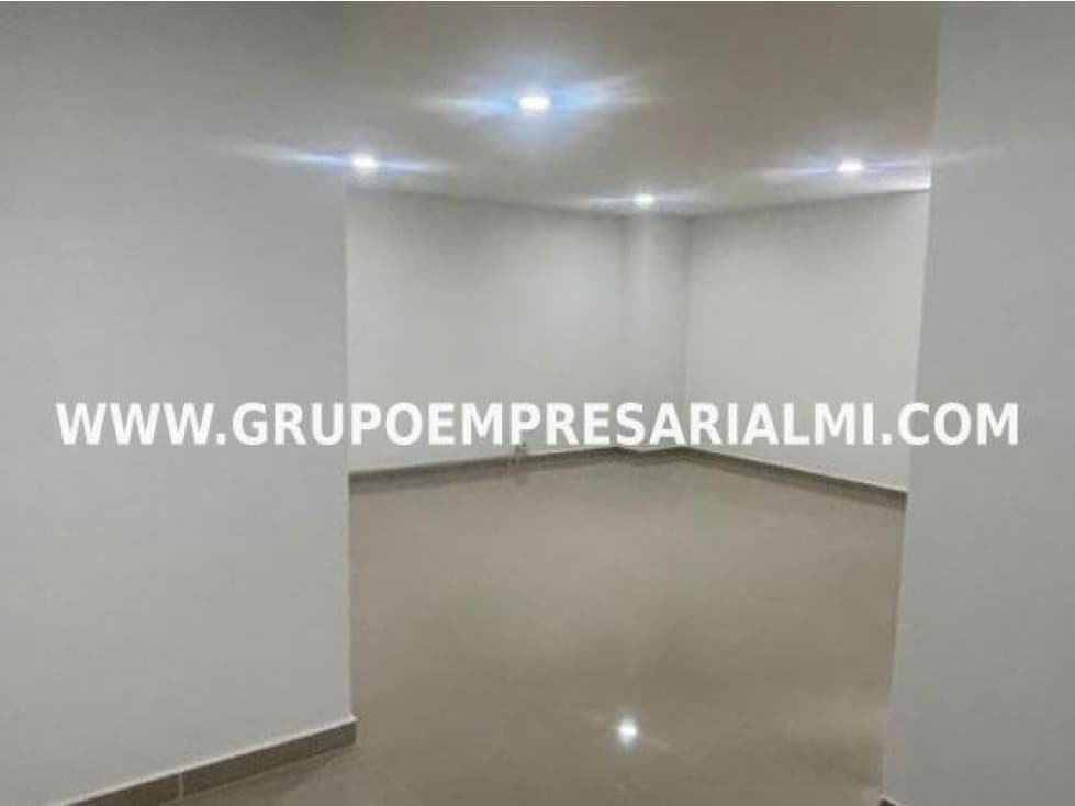HERMOSA OFICINA EN VENTA - SECTOR CALASANZ COD: 27867 - 1