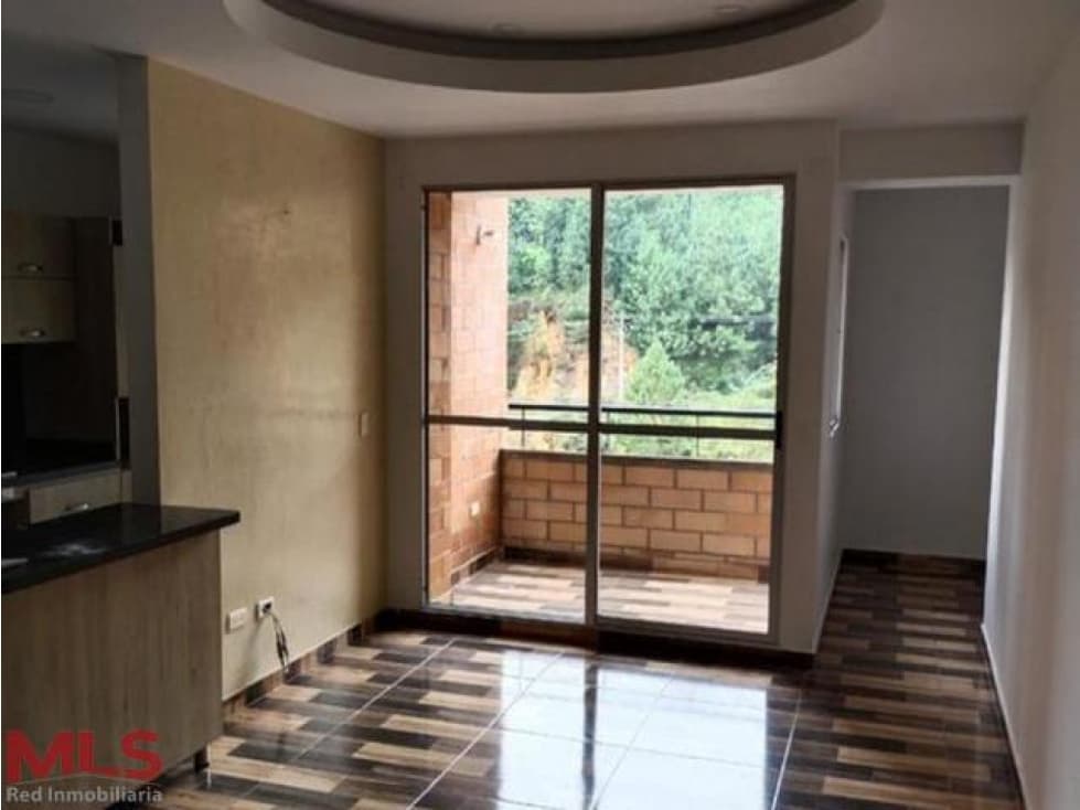 HERMOSO APTO EN FLORIDA DE NORTEAMERICA(MLS#240863) - 1