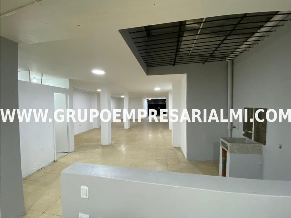 HERMOSO LOCAL EN ARRIENDO - SECTOR SAN JOSE COD: 30504 - 1