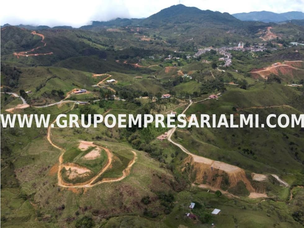 HERMOSO LOTE EN VENTA - SECTOR SANTO DOMINGO ANTIOQUIA COD: 28480 - 1