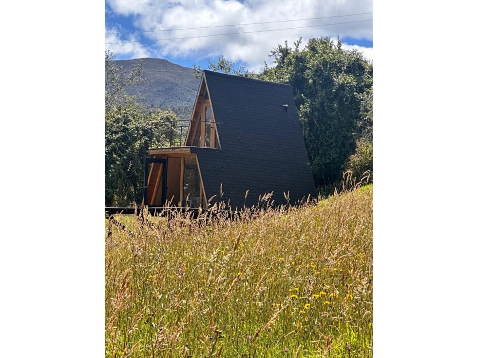 LINDA FINCA EN VENTA GUASCA CON TERRENO ENTRE MONTAÑA! - 1