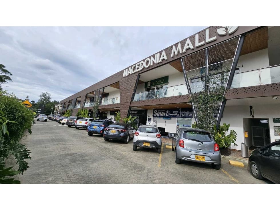 Local comercial en Mall Macedonia - 1