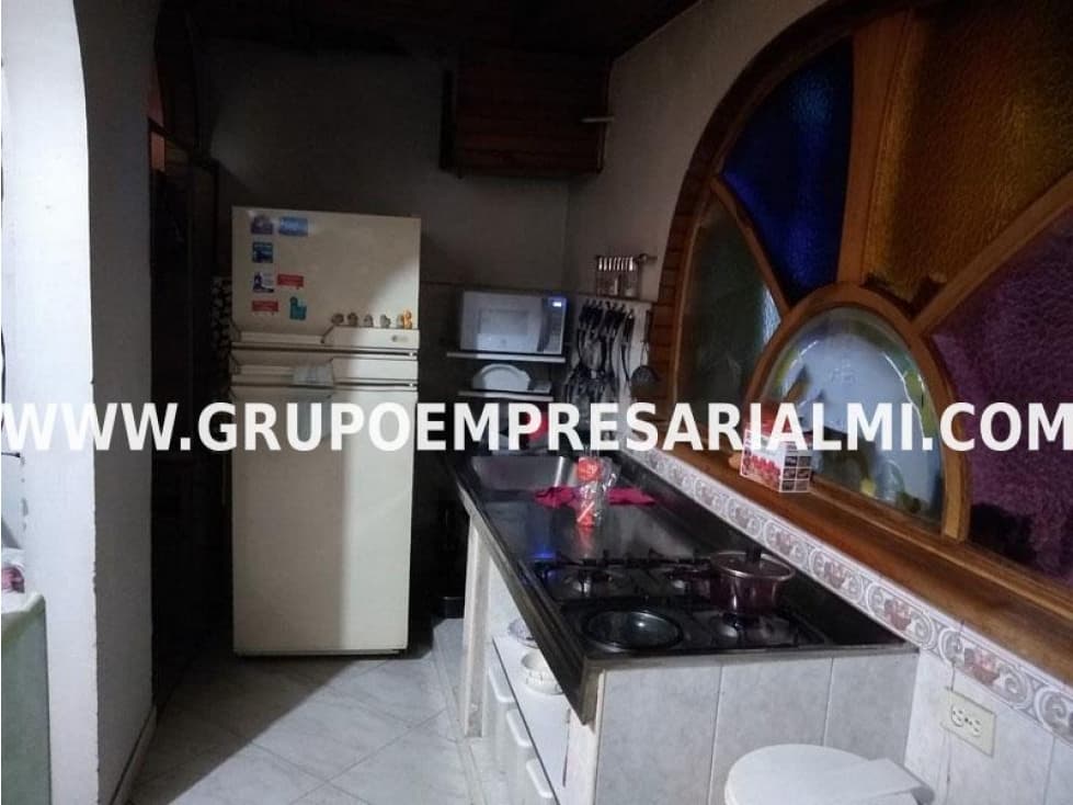 LOCAL EN ARRENDAMIENTO - SECTOR LOS NARANJOS, ITAGÜI COD: 16985 - 1