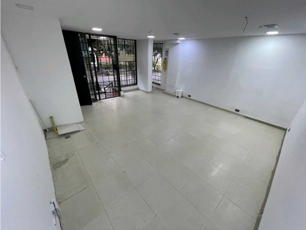Local en arriendo en Laureles Medellin - 1