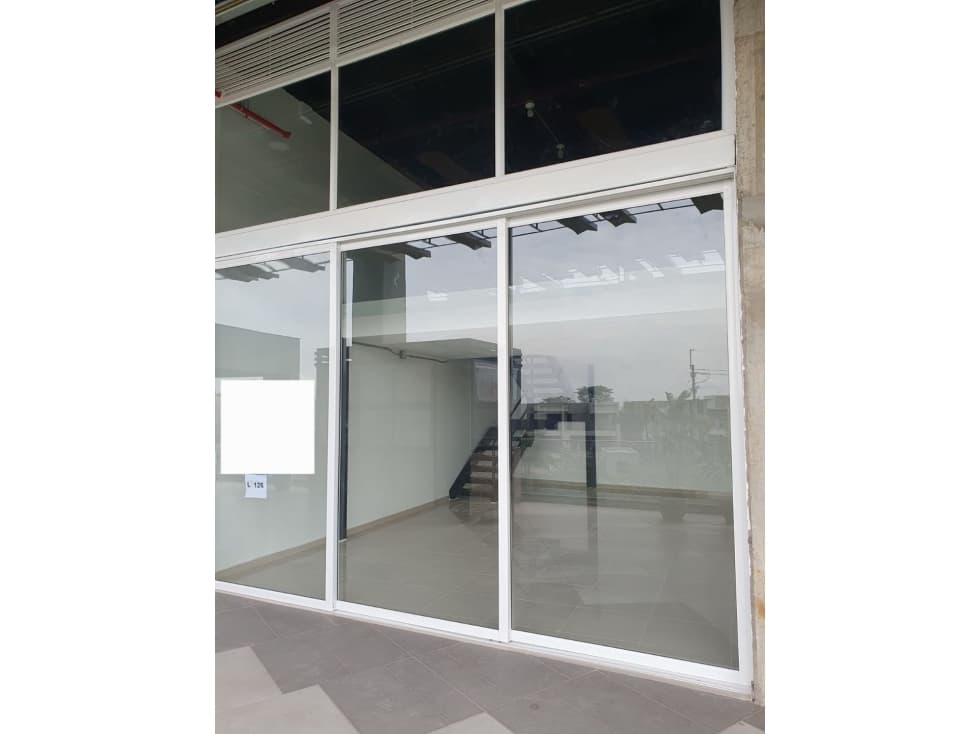 Local nuevo centro comercial Cerritos Mall - 1