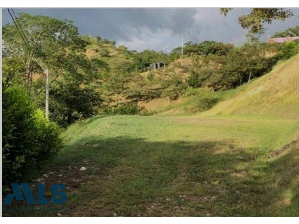 Lote en unidad cerrada listo para construir(MLS#258788) - 1