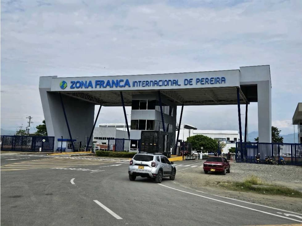 Lote para venta en Zona Franca de Pereira - 1