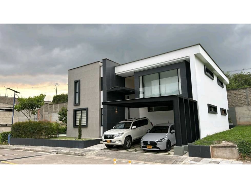 EN VENTA MANSIÓN DE LUJO EN PARK HOUSE RUITOQUE BAJO - 1