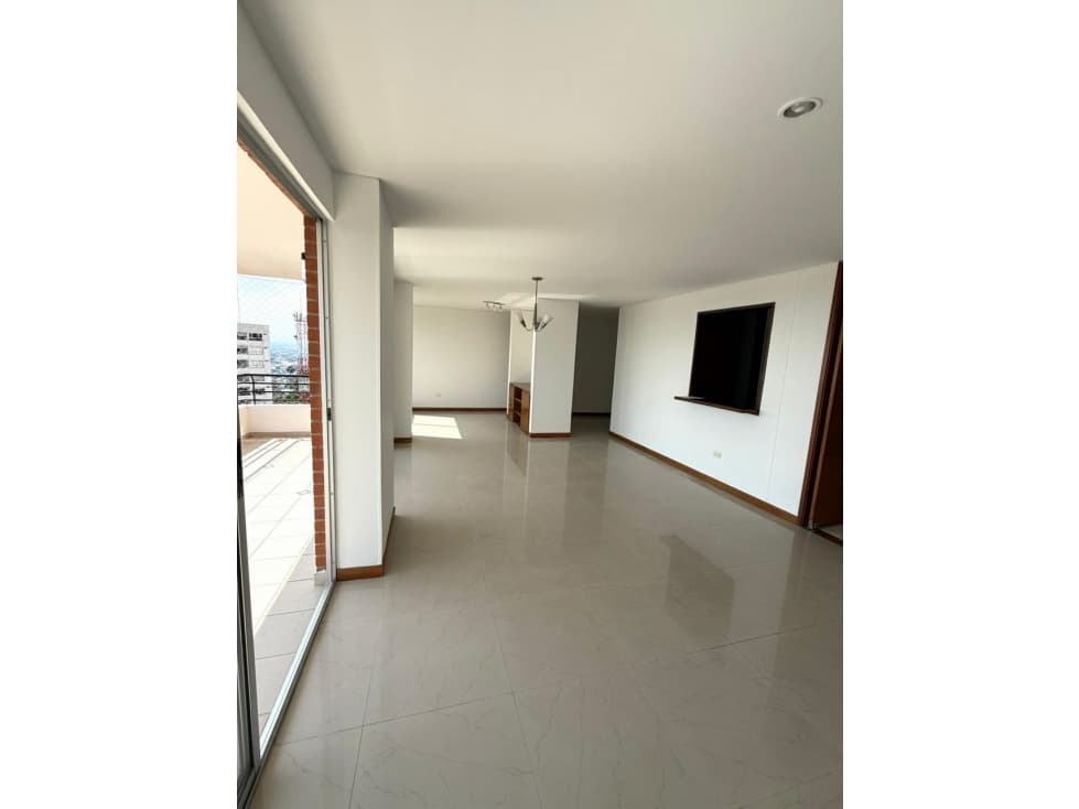 (MC) Apartamento en Alquiler Cristales Cali - 1