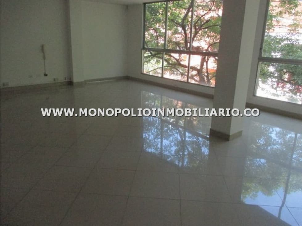 OFICINA EN ARRENDAMIENTO - SECTOR SURAMERICANA COD: 18486 - 1